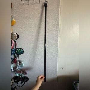 Pinup patent leather belt